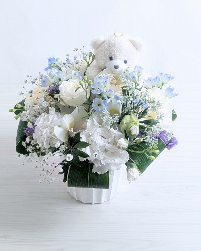 お子さまへのお供えの花 アレンジメント・花束 お届け実例