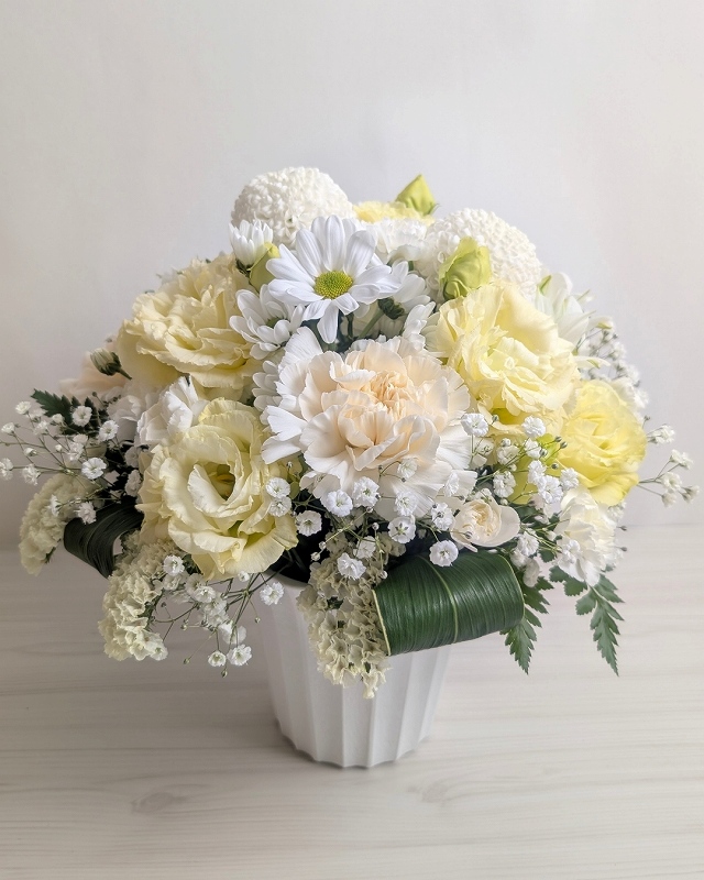 枕花 アレンジメント お届け実例