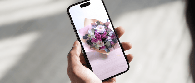 「どんな花が届くか不安」を解消。完成品の全容を写真でお届けする安心画像サービス。