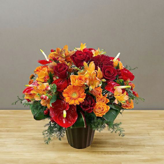 落成祝いの花・竣工祝いの花。会社・取引先に贈るお祝い花・お祝いアレンジメント フラワーギフト