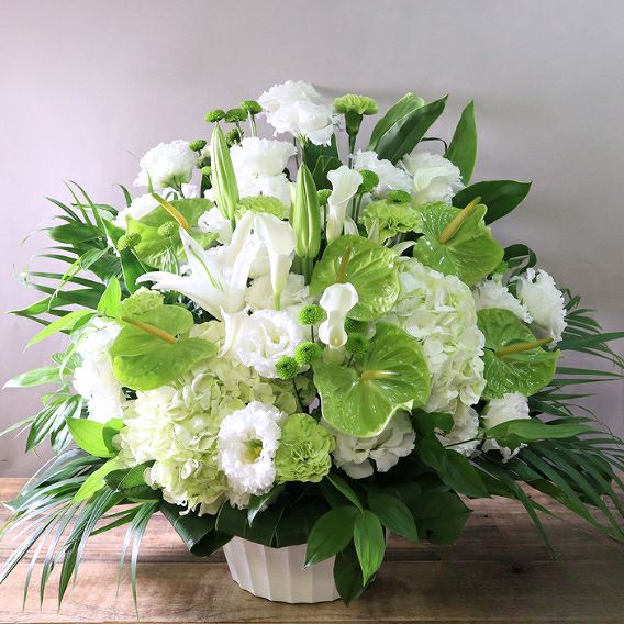 落成祝いの花・竣工祝いの花。会社・取引先に贈るお祝い花・お祝いアレンジメント フラワーギフト