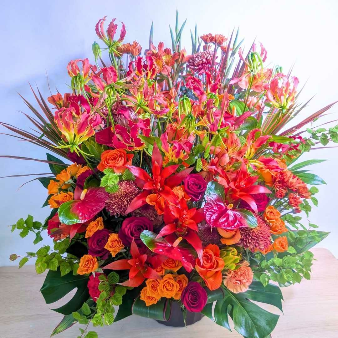 社長就任祝いの花・社長に贈る花。会社・取引先に贈るお祝い花・お祝いアレンジメント