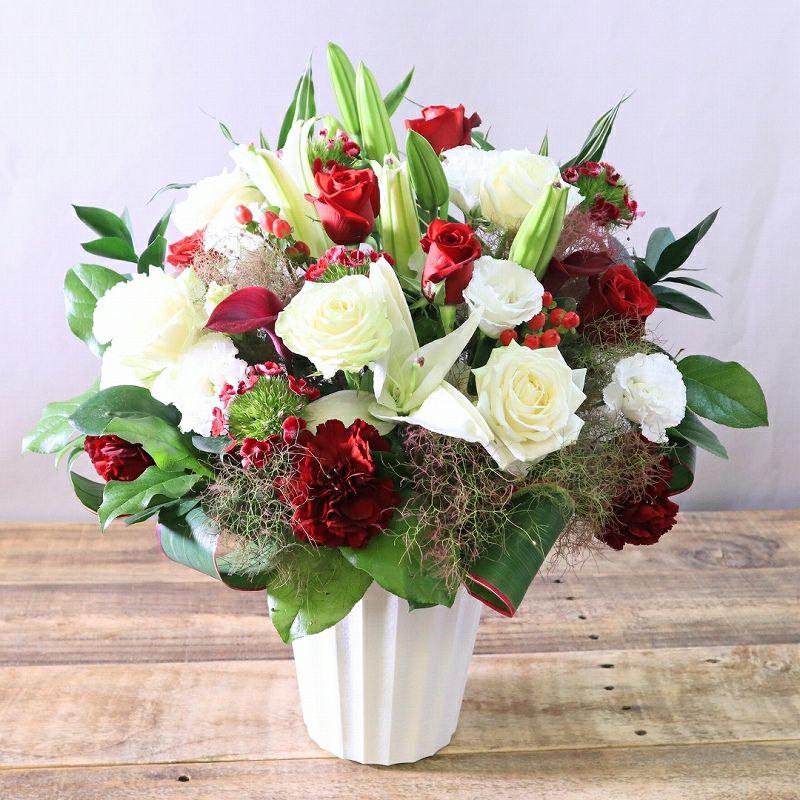 公演祝いのお花。推しや役者さんのご出演お祝いに贈るお祝い花、お祝いアレンジメント