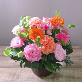 公演祝いのお花。推しや役者さんのご出演お祝いに贈るお祝い花、お祝いアレンジメント