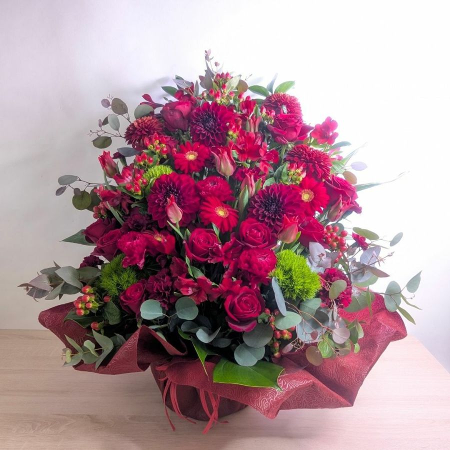 開店祝いのお花。新しいお店、リニューアルオープンのお祝いアレンジメント。お祝いの花ギフト