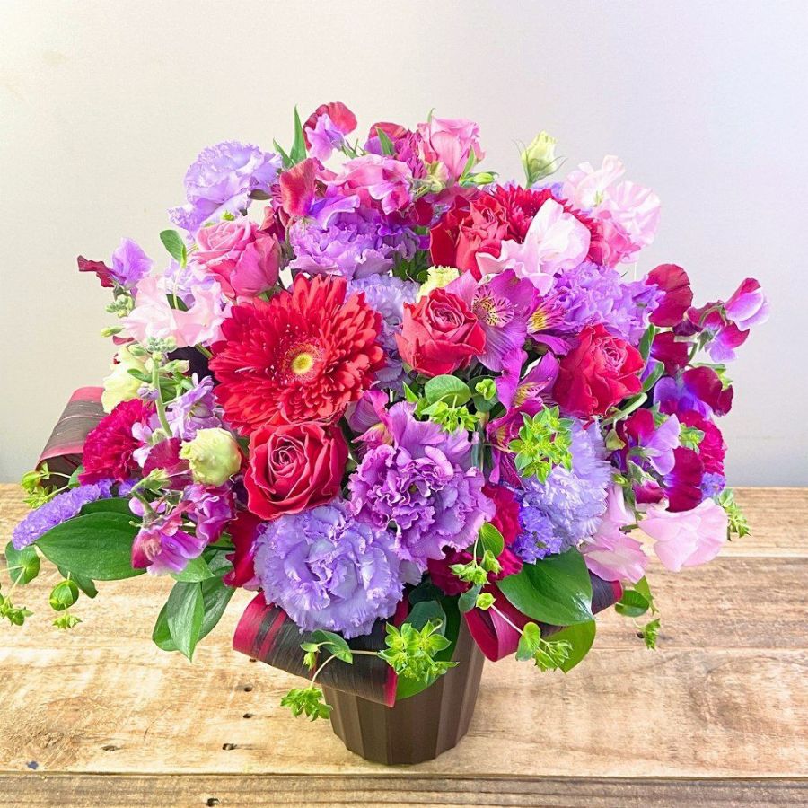 退職祝いの花。定年退職・引退・退官した父母・祖父母・上司に贈る花束・お祝いアレンジメント