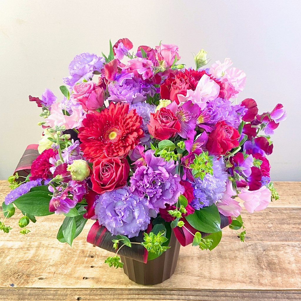 退職祝いの花。定年退職・引退・退官した父母・祖父母・上司に贈る花束・お祝いアレンジメント