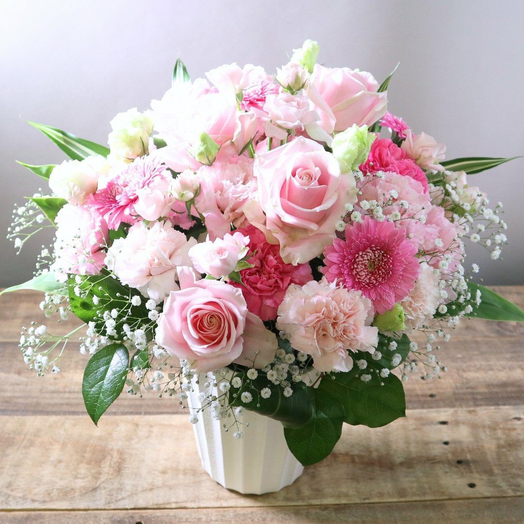 長寿祝いの花。父母・祖父母の誕生日に贈る花束・お祝いアレンジメント・お花のプレゼント