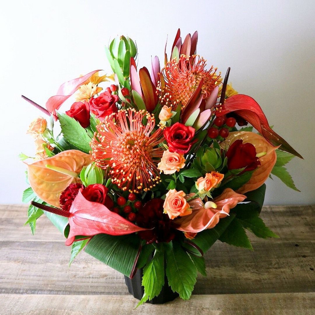 長寿祝いの花。父母・祖父母の誕生日に贈る花束・お祝いアレンジメント・お花のプレゼント