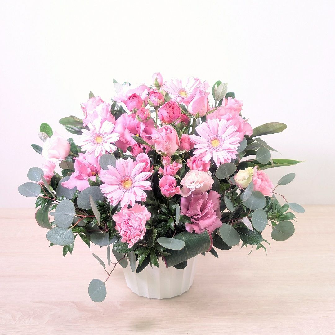 長寿祝いの花。父母・祖父母の誕生日に贈る花束・お祝いアレンジメント・お花のプレゼント