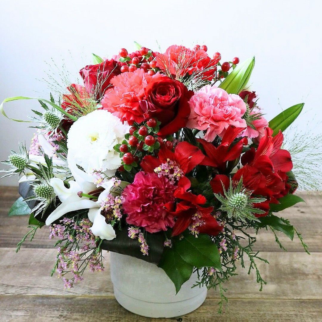 長寿祝いの花。父母・祖父母の誕生日に贈る花束・お祝いアレンジメント・お花のプレゼント
