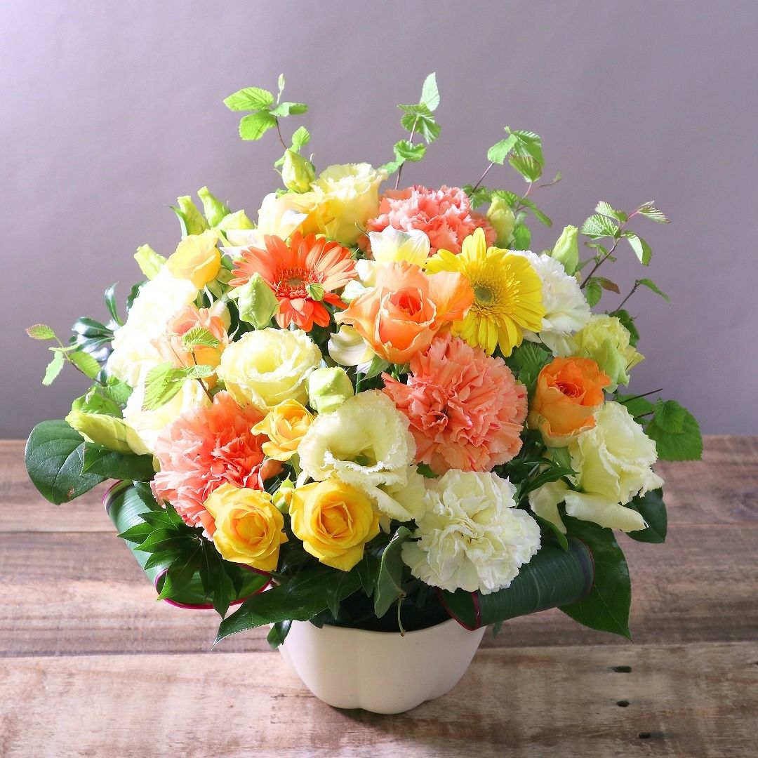 長寿祝いの花。父母・祖父母の誕生日に贈る花束・お祝いアレンジメント・お花のプレゼント