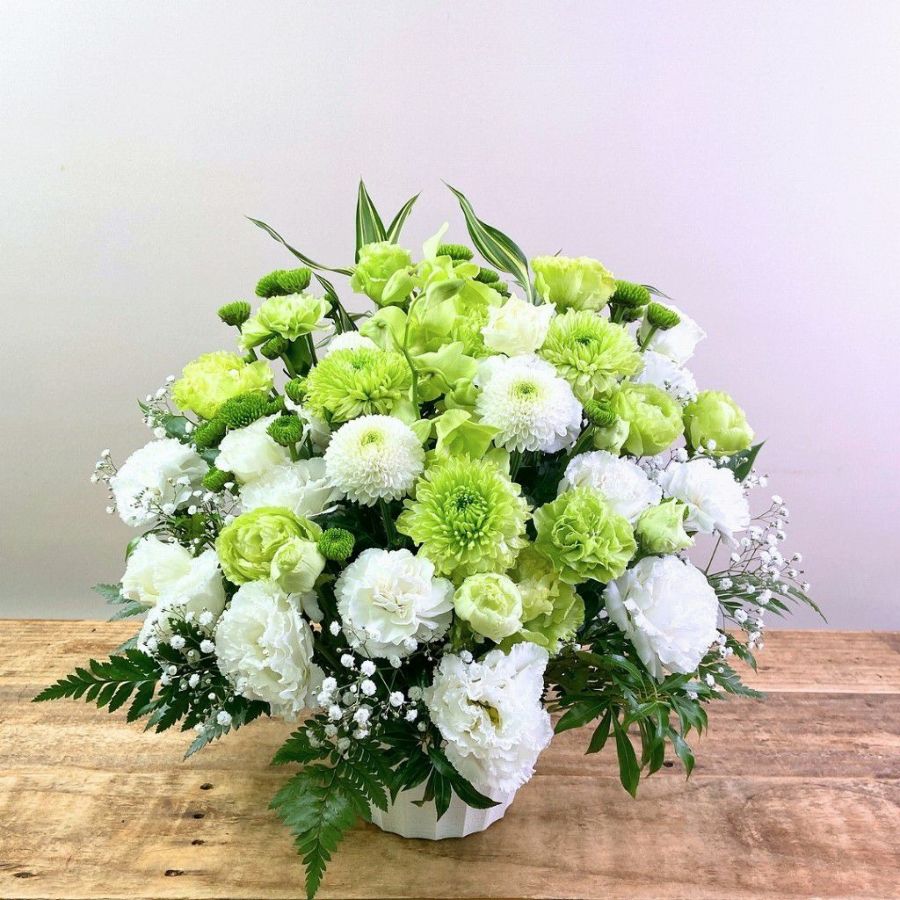 出版祝いのお花。サイン会、会場、作家さん、漫画家さんに贈る、出版、上梓のお祝いに贈る花ギフト