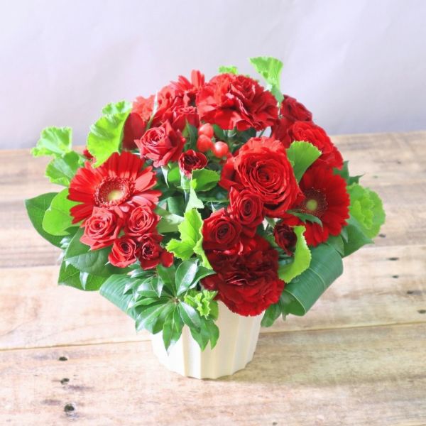 出版祝いのお花。サイン会、会場、作家さん、漫画家さんに贈る、出版、上梓のお祝いに贈る花ギフト