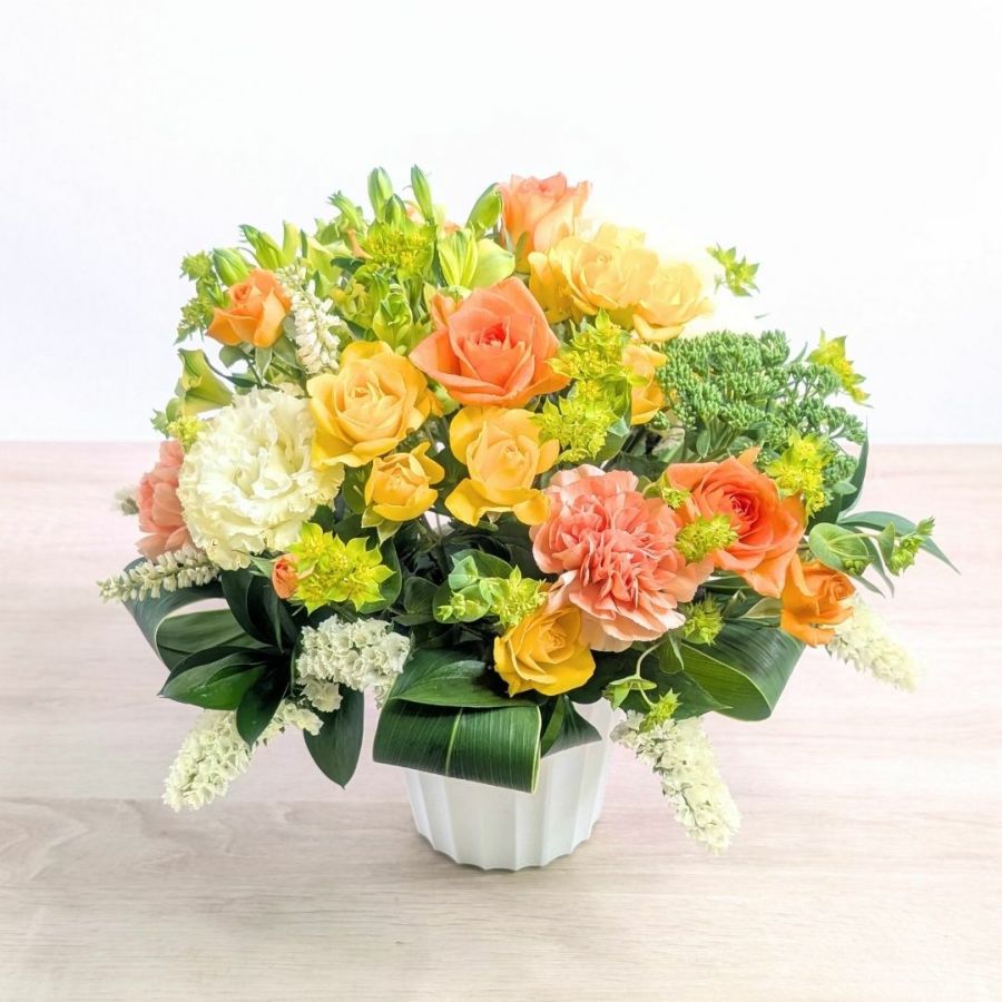 出産祝いのお花。生まれた男の子、女の子、お母さん、ママさんに贈るお祝い花です。