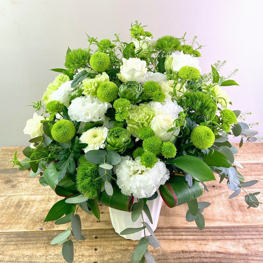 結婚祝いのお花。披露宴・結婚式・二次会に届ける、新婦に贈るお祝いフラワーギフト