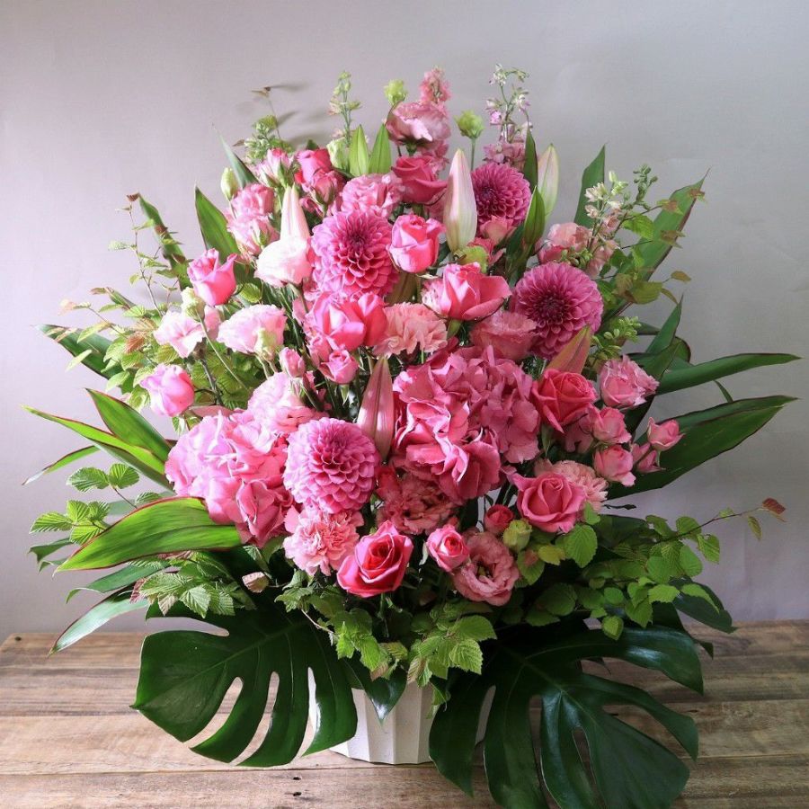 結婚記念日のお花。両親（父母）の結婚記念日・夫婦の結婚の周年に贈る花。フラワーギフト