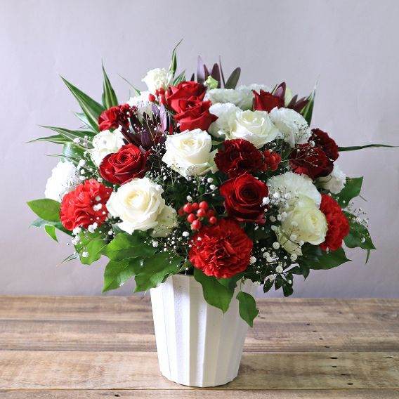 結婚記念日のお花。両親（父母）の結婚記念日・夫婦の結婚の周年に贈る花。フラワーギフト