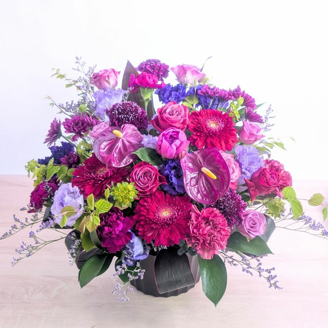 古希祝いのお花。70歳・古希を祝う花束・アレンジメント・お花のプレゼント。フラワーギフトの贈り物
