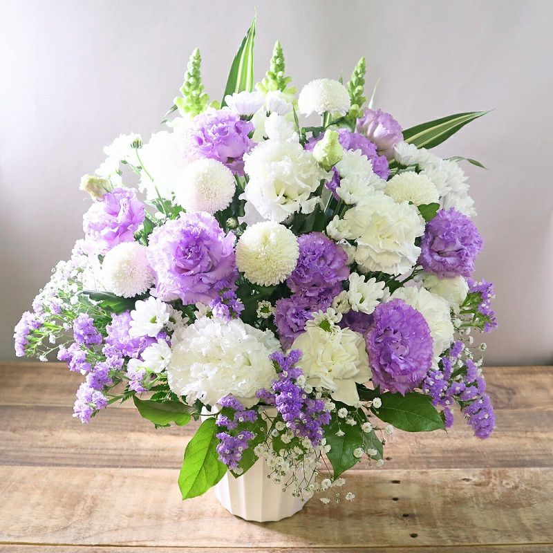 四十九日・命日のお供え花　おしゃれな仏花アレンジメント