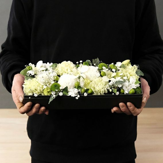 もらって嬉しいお花ギフトセット。お花とお菓子のセットギフト。喜ばれるフラワーギフト