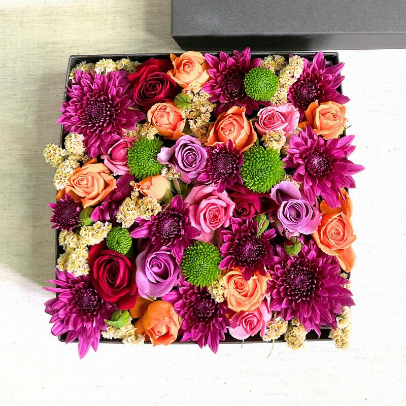 生花のボックスフラワー・フラワーボックスの贈り物。もらって嬉しいお花のギフト。