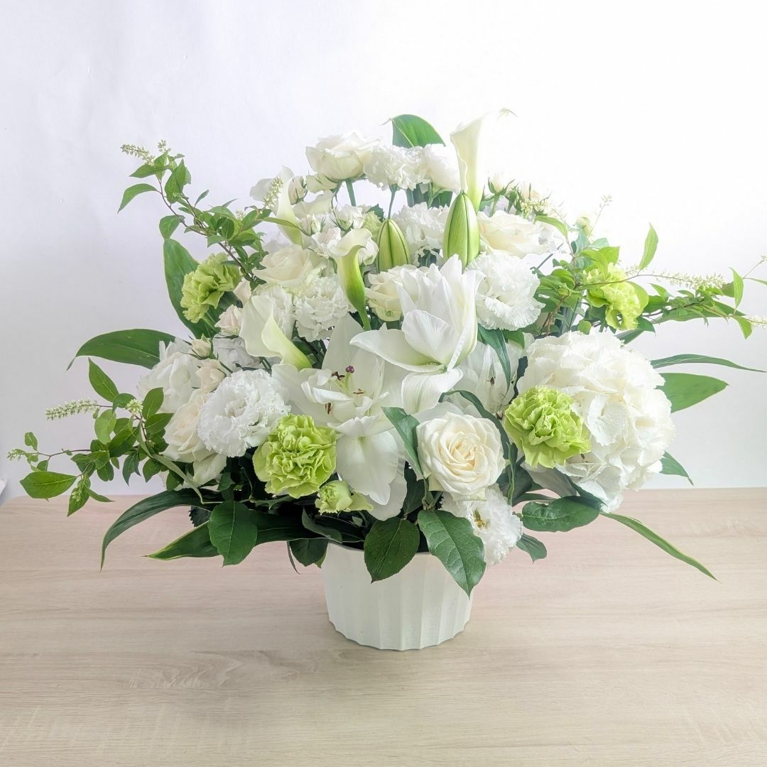 いつでも贈れるお祝の花。誕生日・記念日に贈るプレゼントの花束・アレンジメント