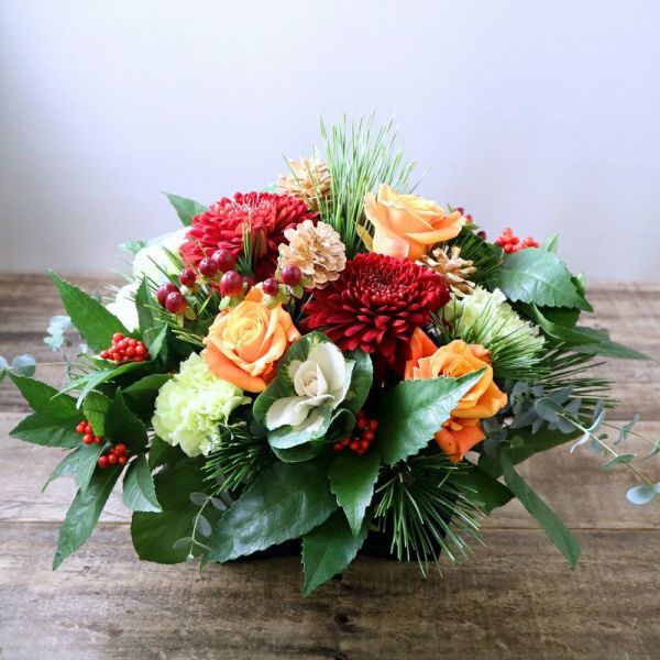 クリスマスギフト　クリスマスアレンジメント　Xmasに贈るお花のプレゼント