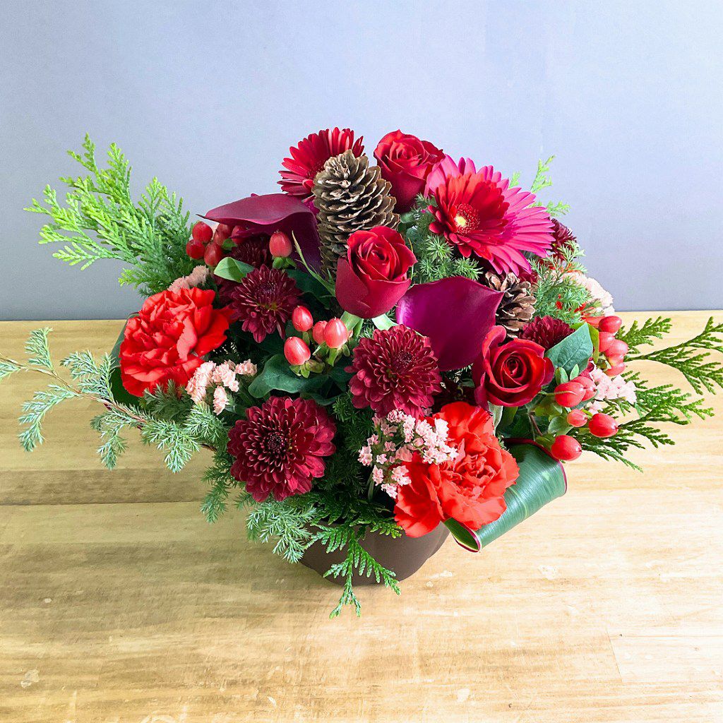クリスマスギフト　クリスマスアレンジメント　Xmasに贈るお花のプレゼント