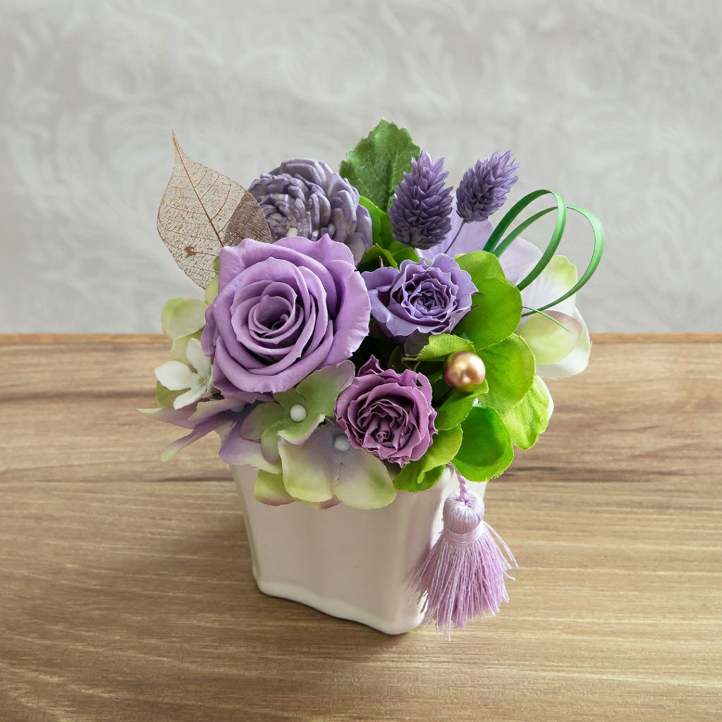 お供え　プリザーブドフラワー