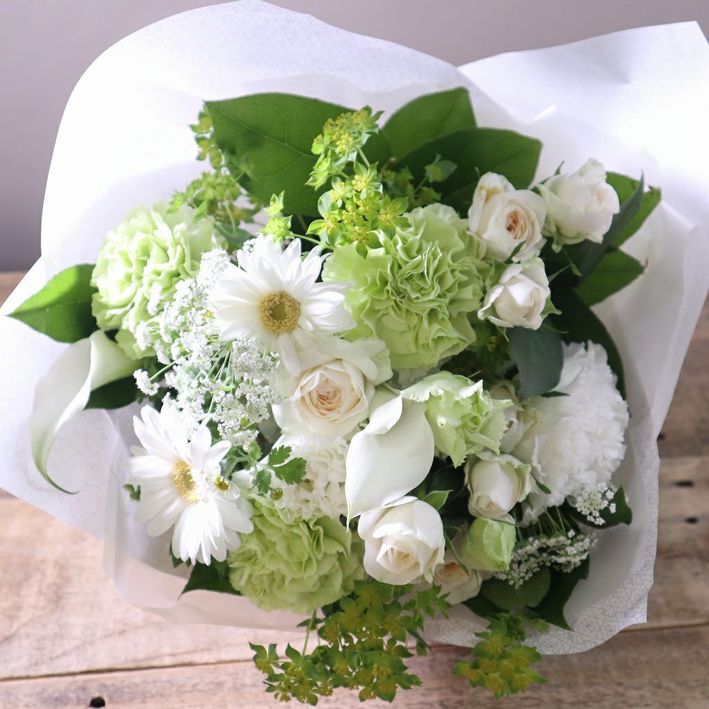 母の日の花。母に贈るお花のギフト。贈って喜ばれる人気のフラワーギフト