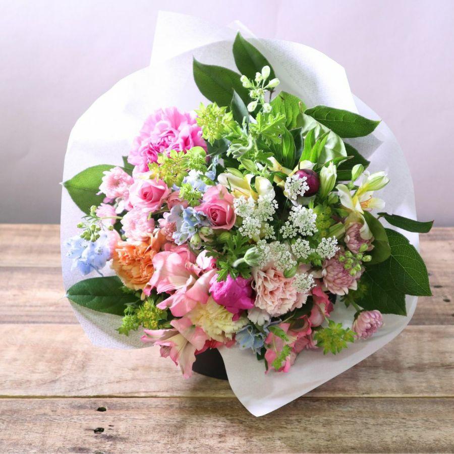 母の日花束「カクテル」 | フラワーギフト 通販｜花以想 Hanaimo｜フラワーギフト（花以想）