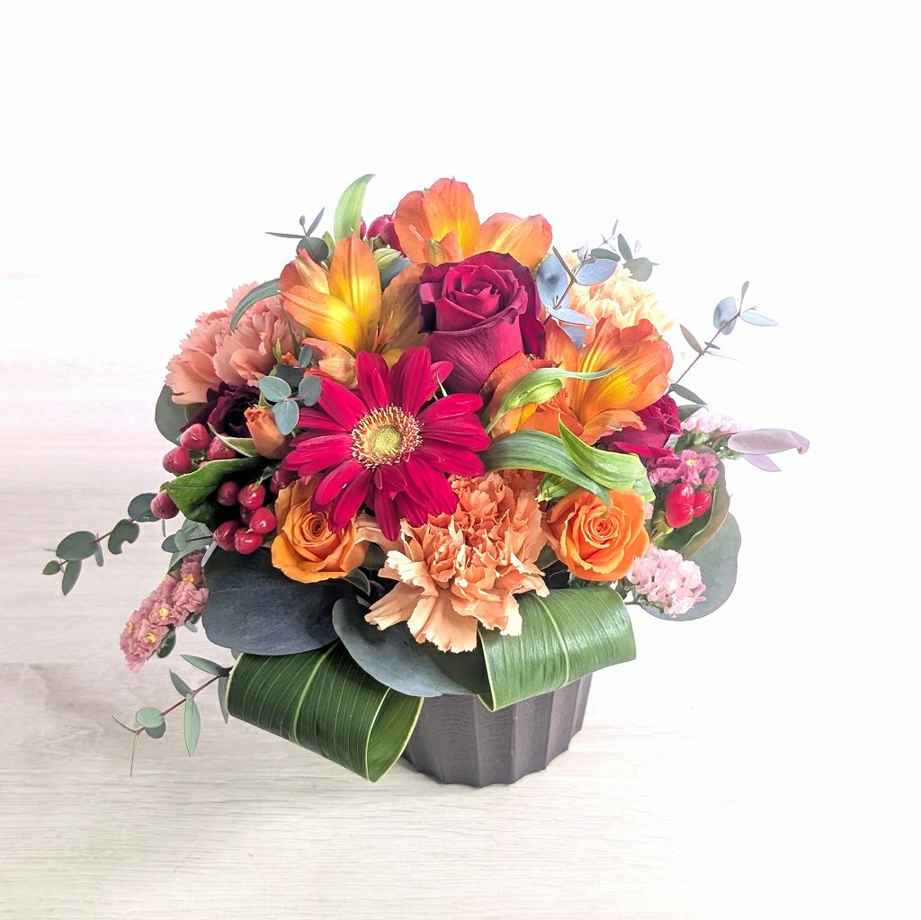 米寿88歳を祝う花。長寿祝いの花束・アレンジメント 。父母・祖父母に喜ばれるお花の贈り物