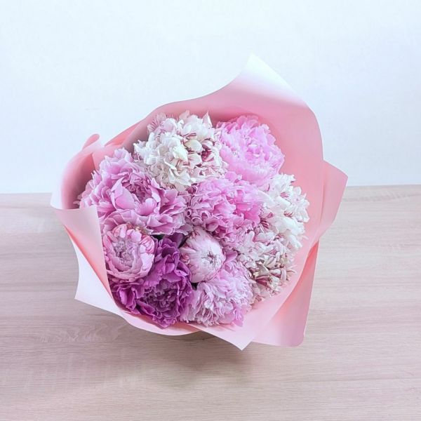 【幸せをもたらす芍薬（シャクヤク）・初夏の花束】Peony（ピオニー）