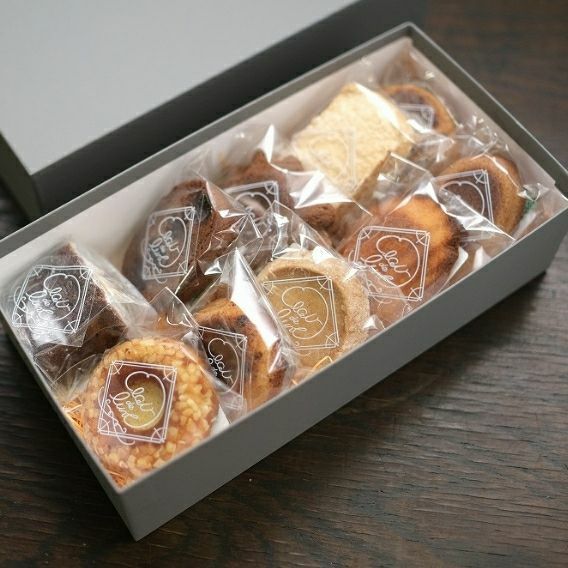 仏壇・四十九日・お盆におすすめ。焼菓子10個詰め合わせ