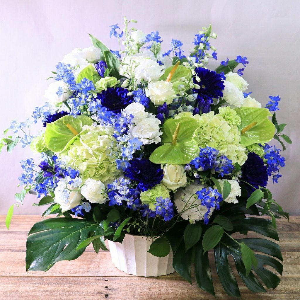 社長就任祝いの花・社長に贈るお祝いの花。会社・取引先に贈るお祝いアレンジメント