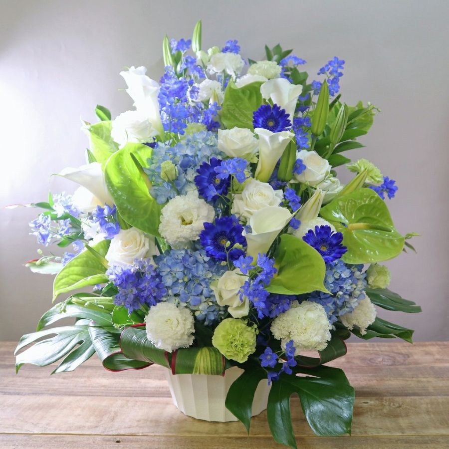 【就任祝い（社長就任・昇進）に贈る花◎おすすめ品】Sapphire（サファイア）アレンジメント５L