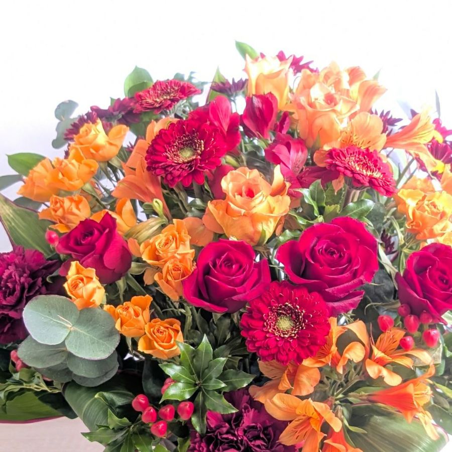 傘寿祝いの花。80歳の誕生日プレゼントに贈る花束・アレンジメント・お花のプレゼント