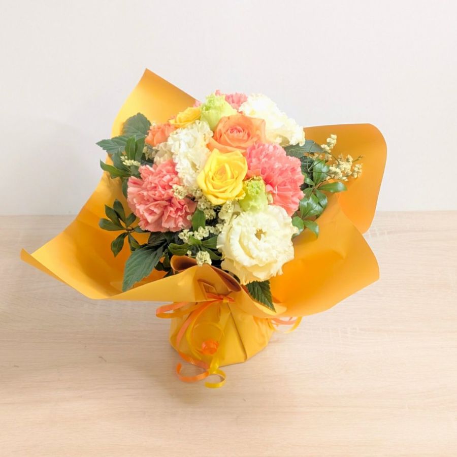  80歳 傘寿祝いの花｜誕生日プレゼントに｜そのまま飾れるブーケ｜スタンドブーケ Wish（ウィッシュ）「おひさま」