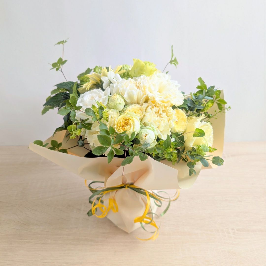 傘寿祝いの花。80歳の誕生日プレゼントに贈る花束・アレンジメント・お花のプレゼント