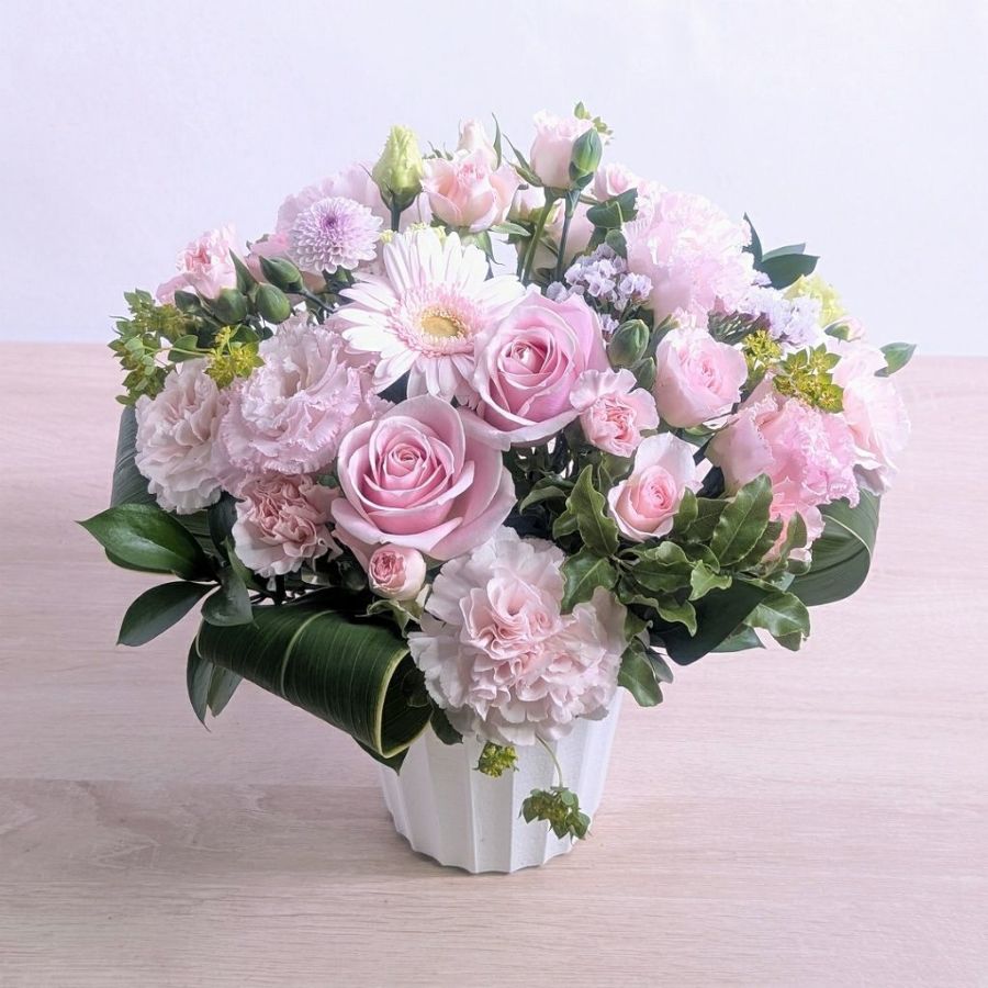 卒寿祝いの花。90歳の誕生日プレゼントに贈る花束・アレンジメント・お花のプレゼント