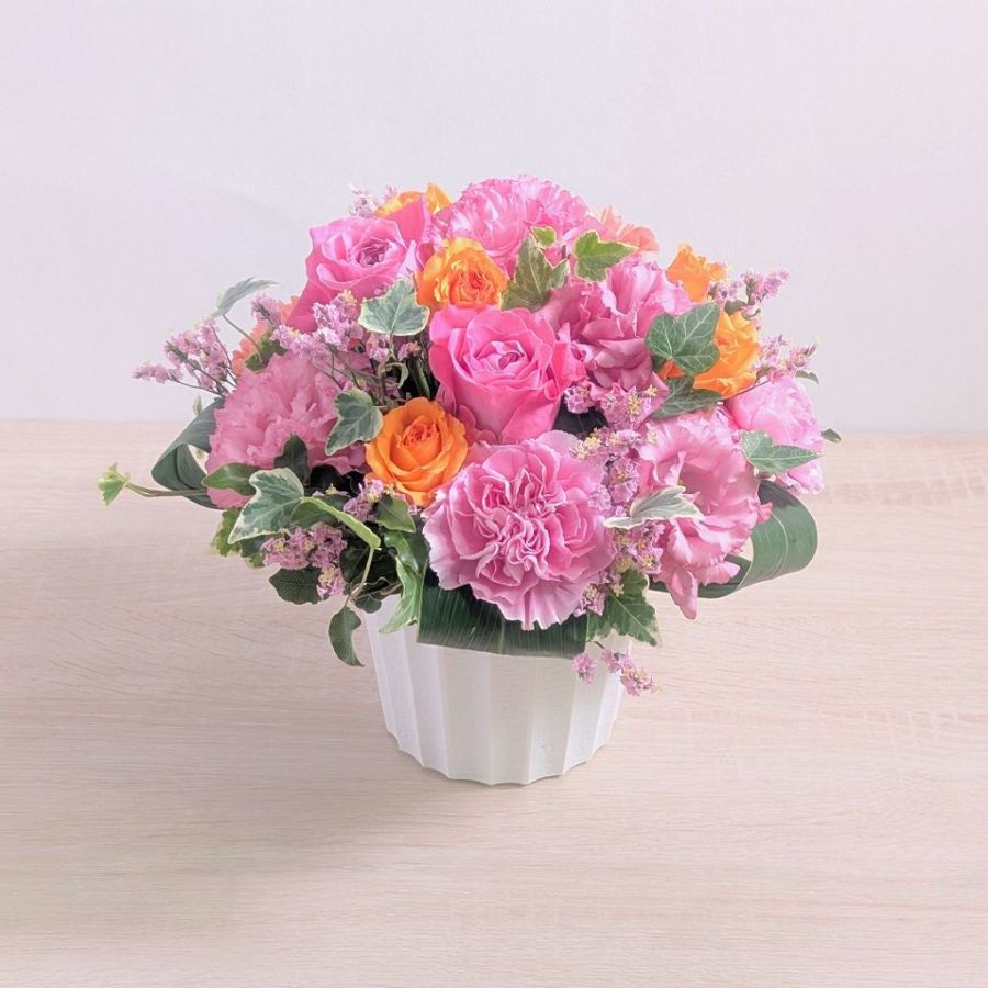  90歳 卒寿祝いの花｜誕生日プレゼントに｜父母・おじいちゃん・男性におすすめ｜アレンジメント 「キャンディ」かわいいSサイズ