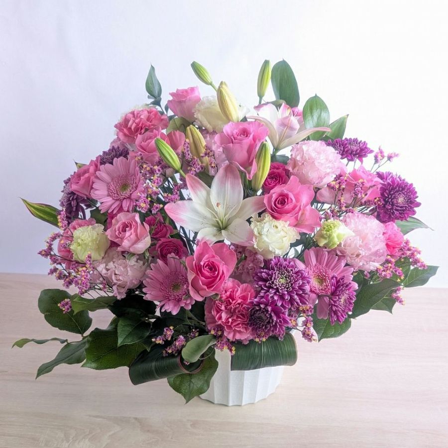 卒寿祝いの花。90歳の誕生日プレゼントに贈る花束・アレンジメント・お花のプレゼント