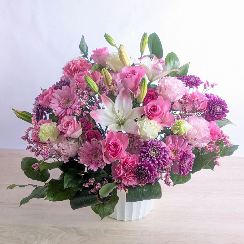 卒寿祝いの花。90歳の誕生日プレゼントに贈る花束・アレンジメント・お花のプレゼント