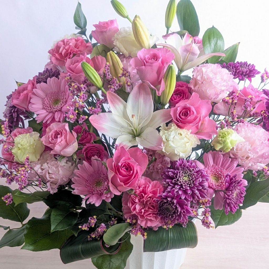 卒寿祝いの花。90歳の誕生日プレゼントに贈る花束・アレンジメント・お花のプレゼント